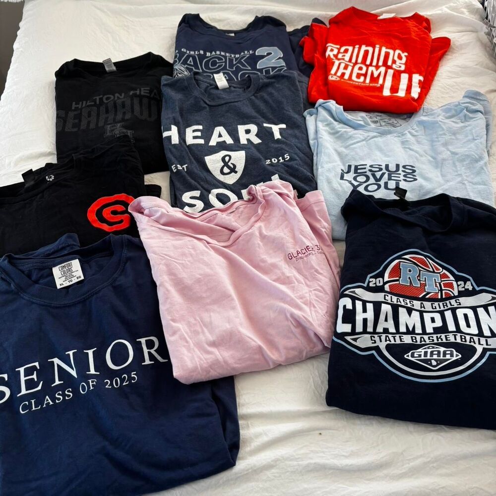 BUNDLE of 9 Women's Multi T Shirts Christian, Sports, Glacier 3000 Sizes L-XL VC